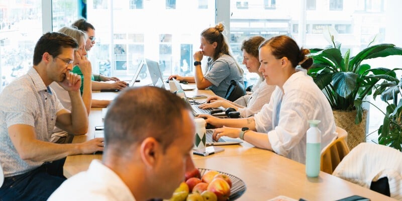 Bobby Joey Carla Jasminka Sandra Tara Jill